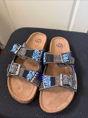 Women’s Double-Buckle Beaded Slide Sandals in Black and Light Blue